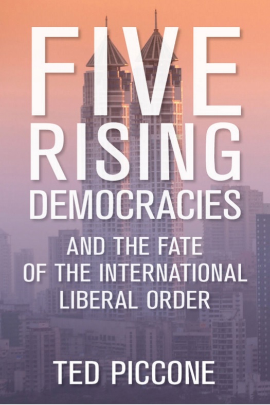 Brasil é um dos 5 países que vão definir o futuro da democracia, diz livro